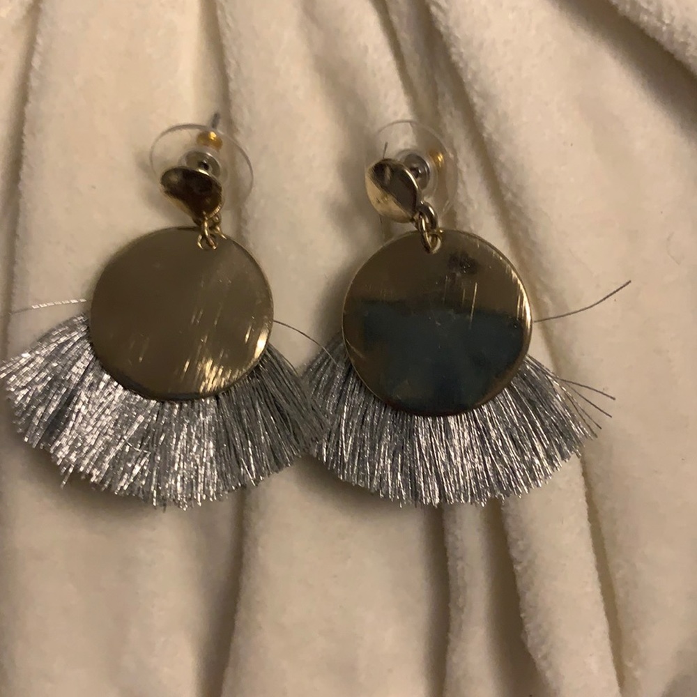 Women’s Pierced Earring
